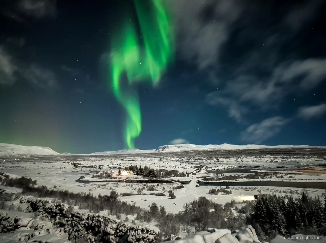 Punto di osservazione buio vicino a Reykjavik usato nel tour aurora boreale premium