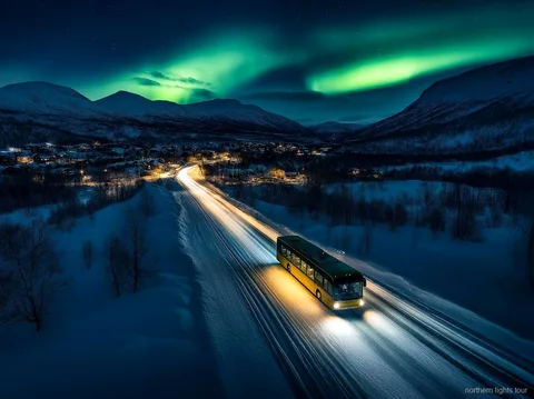 Nordlys fanget på Tromsø nordlyssafari-turen